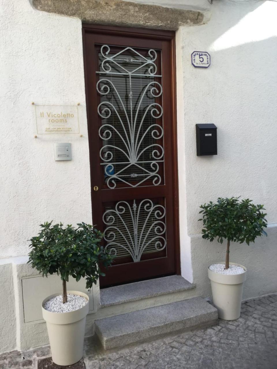 Affittacamere Il Vicoletto Olbia Exterior photo